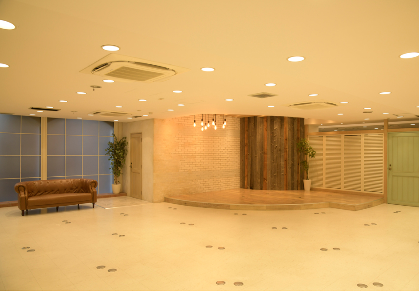 ＼ マルチホール使用料 ／